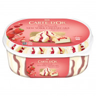 Carte D'Or Les Desserts Lody o smaku sernika i lody o smaku ciastek z sosem truskawkowym 825 ml